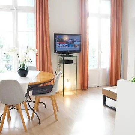 דירה L'orient Palace *