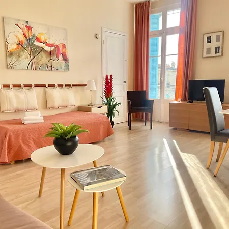 L'orient Palace Daire Menton