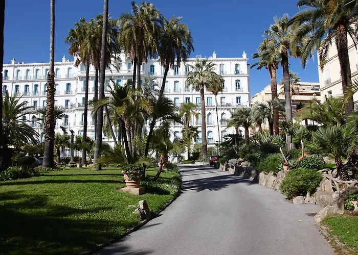 Lägenhet L'orient Palace *